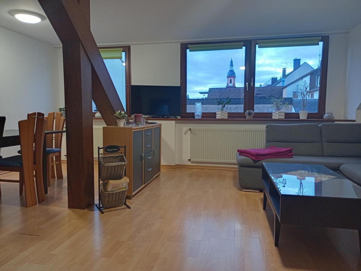 טרייר Zentrale Ferienwohnung Mit Blick Auf Die Paulinskirche מראה חיצוני תמונה